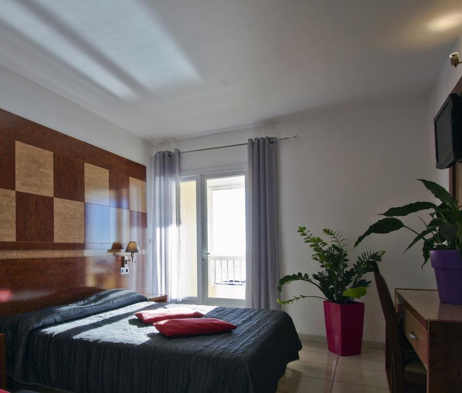 Hotel Le Richmont مارسيلان الغرفة الصورة